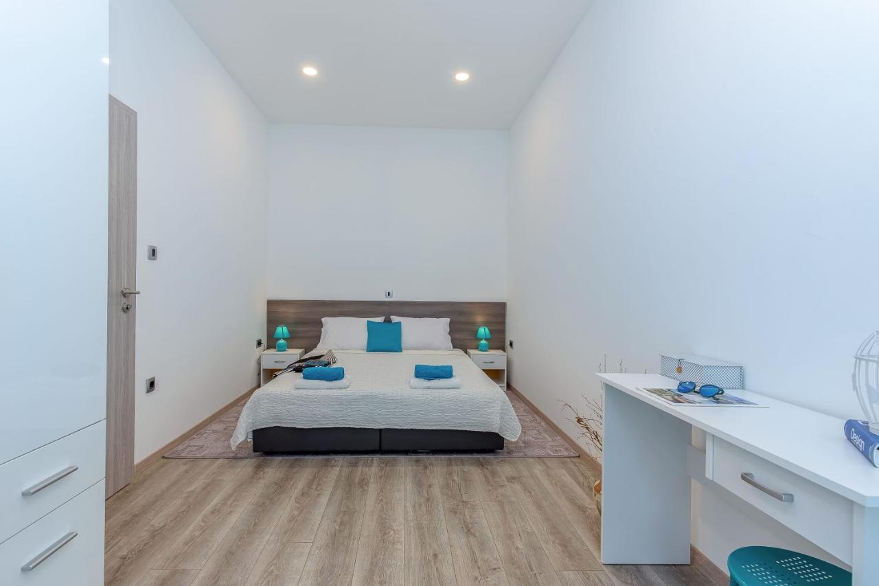 Julia Apartments Рийека Екстериор снимка