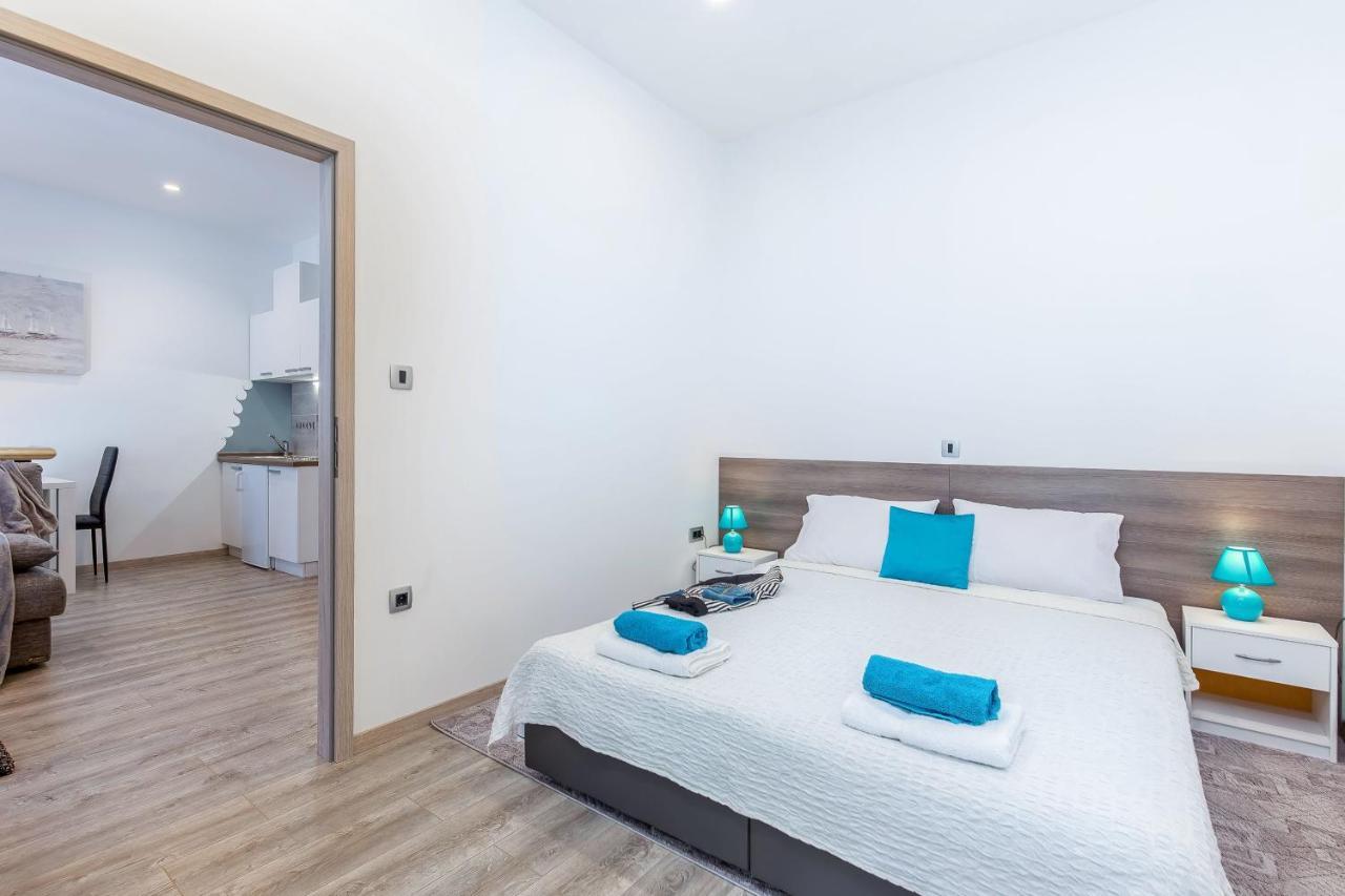 Julia Apartments Рийека Екстериор снимка