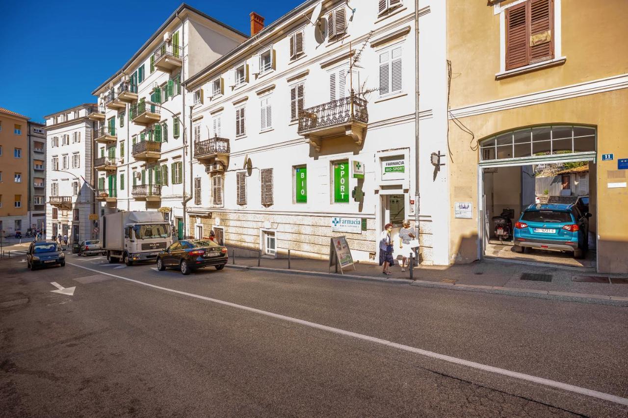 Julia Apartments Рийека Екстериор снимка